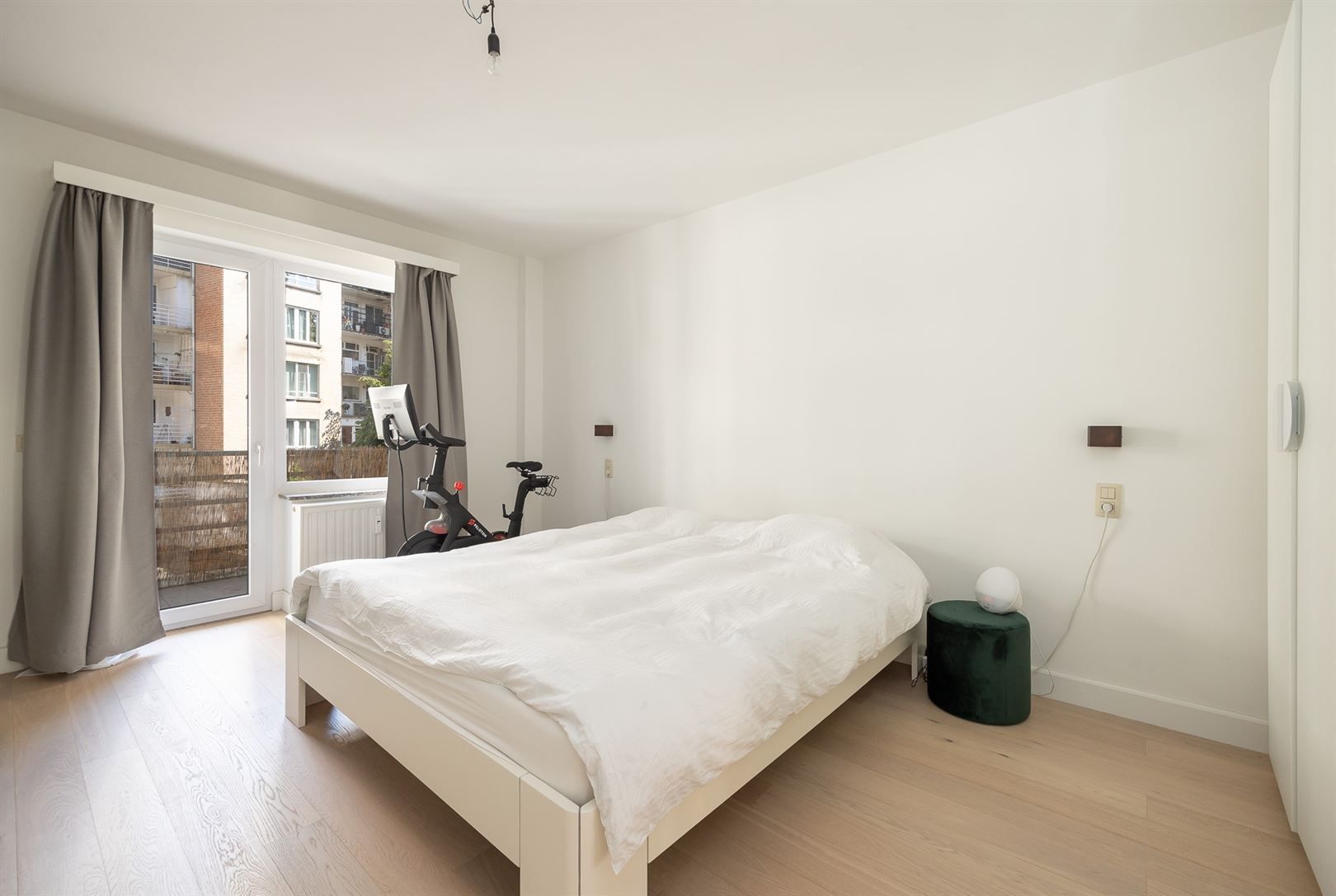 Classy appartement met terras foto 16