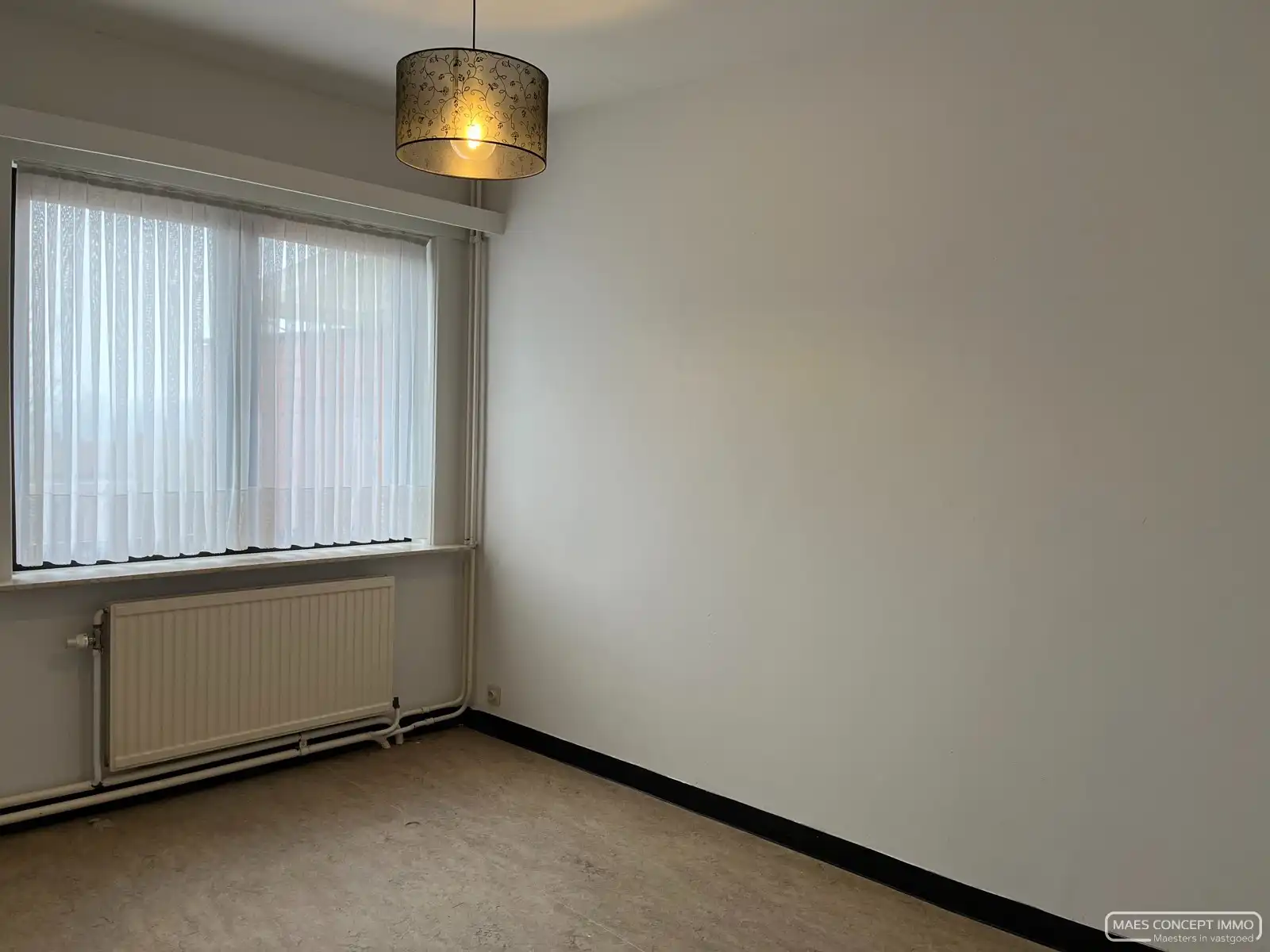 Centraal gelegen woning te huur in Anzegem foto 9