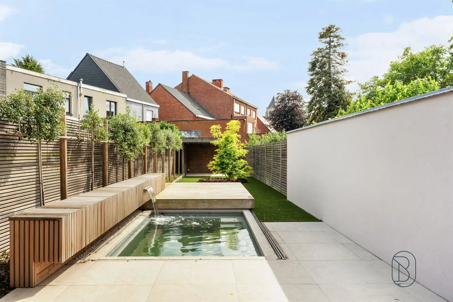 Topgelegen stijlvolle kwalitatieve nieuwbouw met zwembad. foto 4