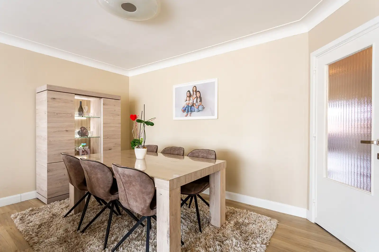 Ruim 3-slaapkamerappartement nabij Rivierenhof foto 7