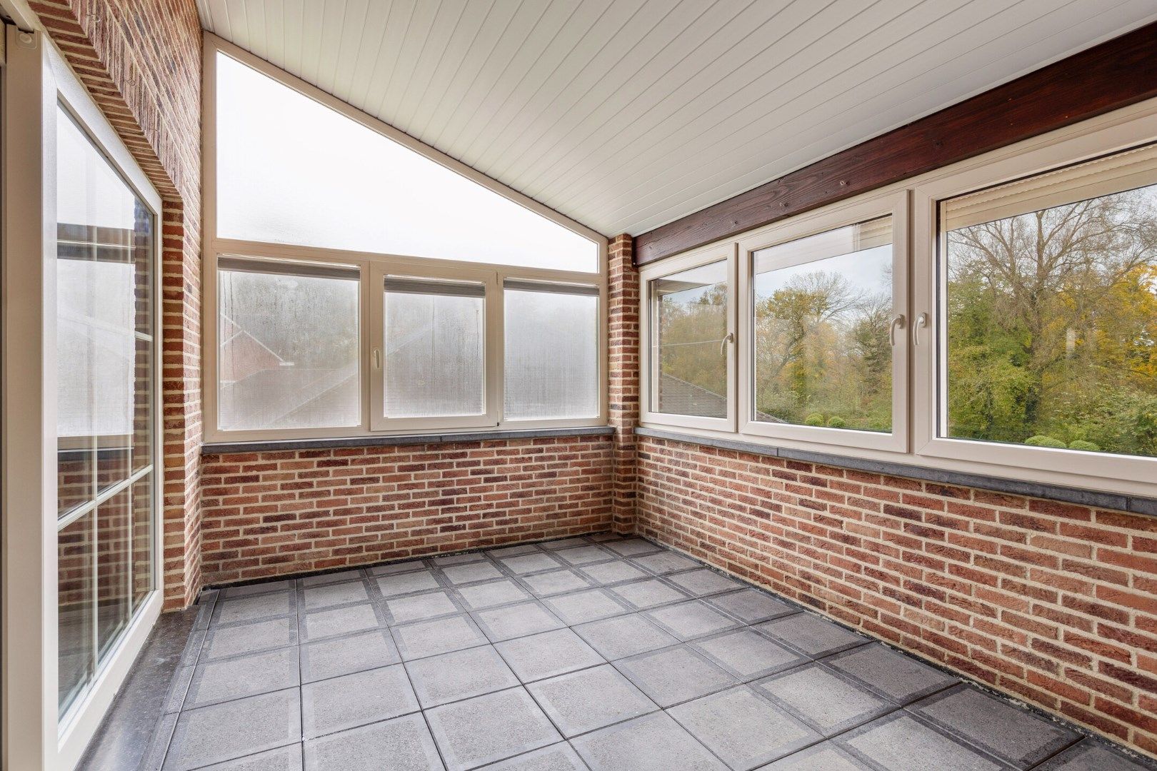 Duplex appartement op een rustige en strategische locatie foto 7