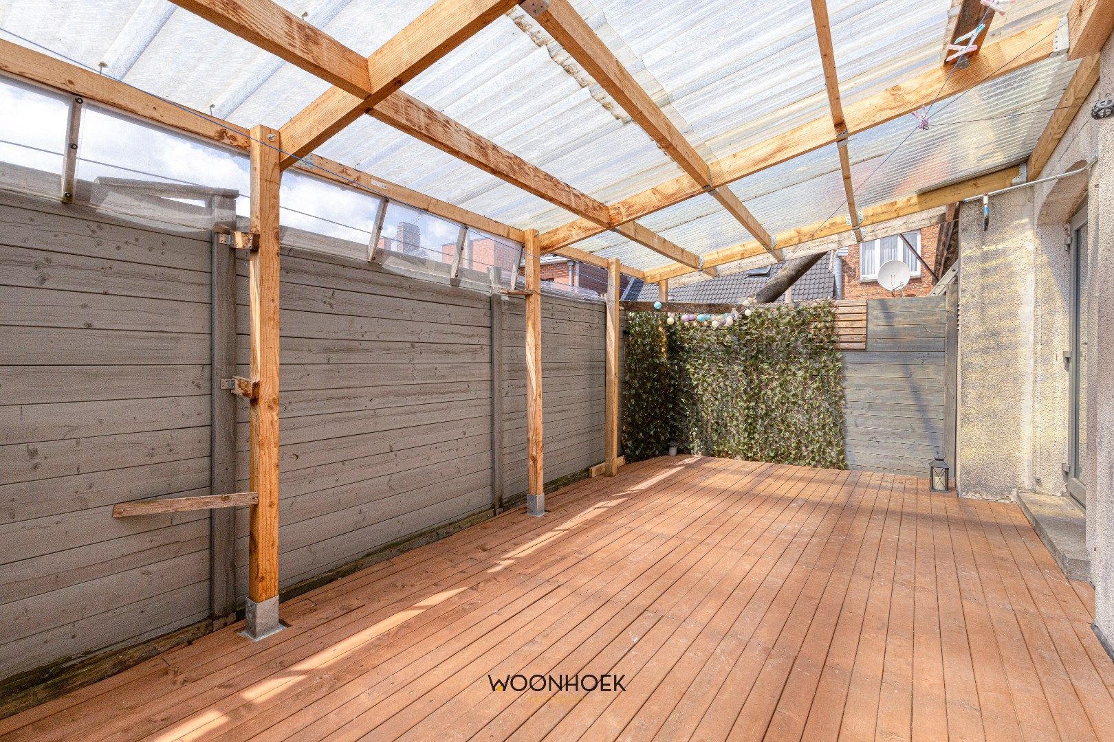 Centraal gelegen woning met 2 slpk en 2 badkamers te Zele! foto 14