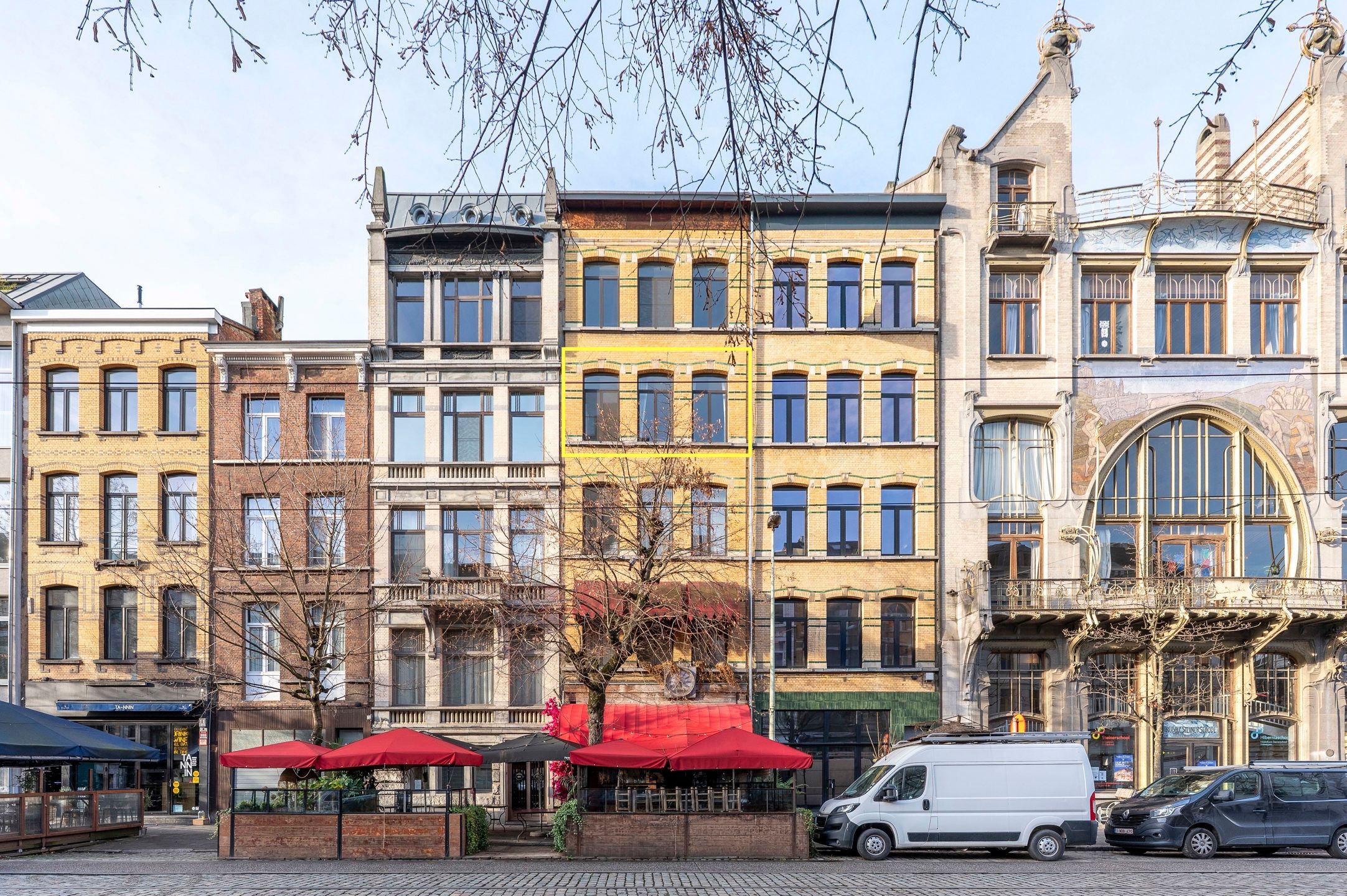 ANTWERPEN ZUID - Karaktervol gerenoveerd appartement  foto 2