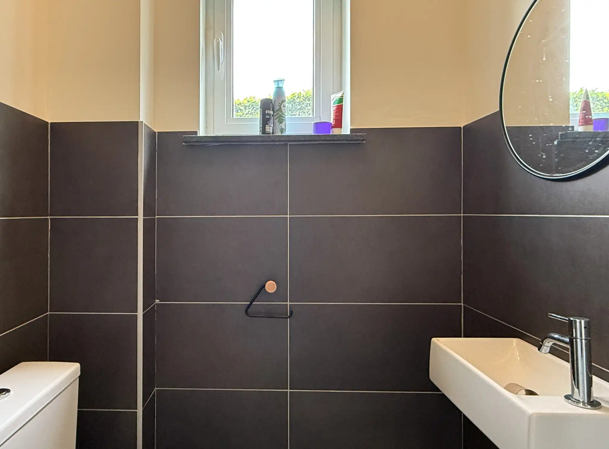 Rustig gelegen woning met 3 slaapkamers, dressing, bureau, tuin en garage foto 7