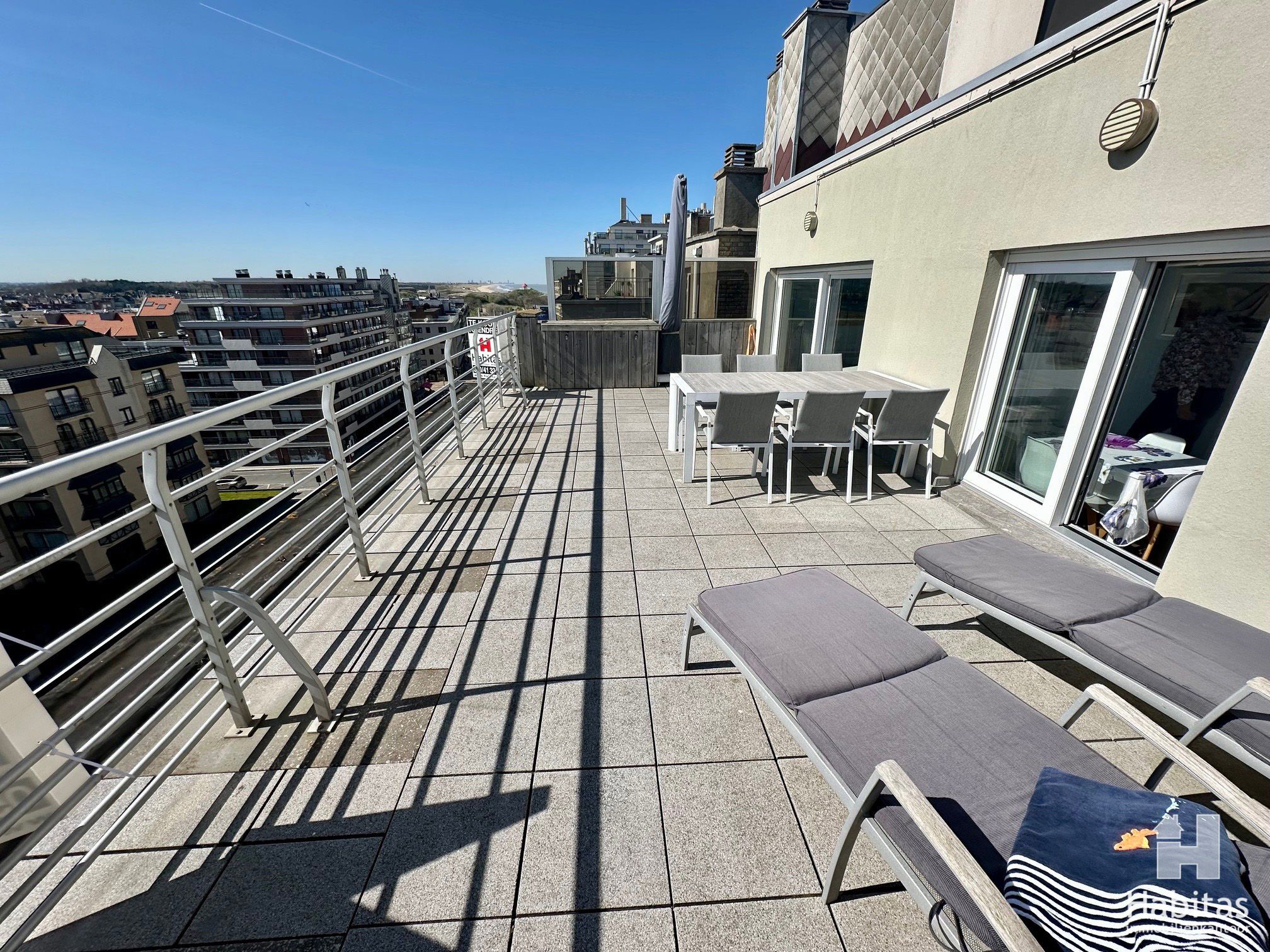 PENTHOUSE met sublieme zonoriëntatie en panoramisch uitzicht foto 2