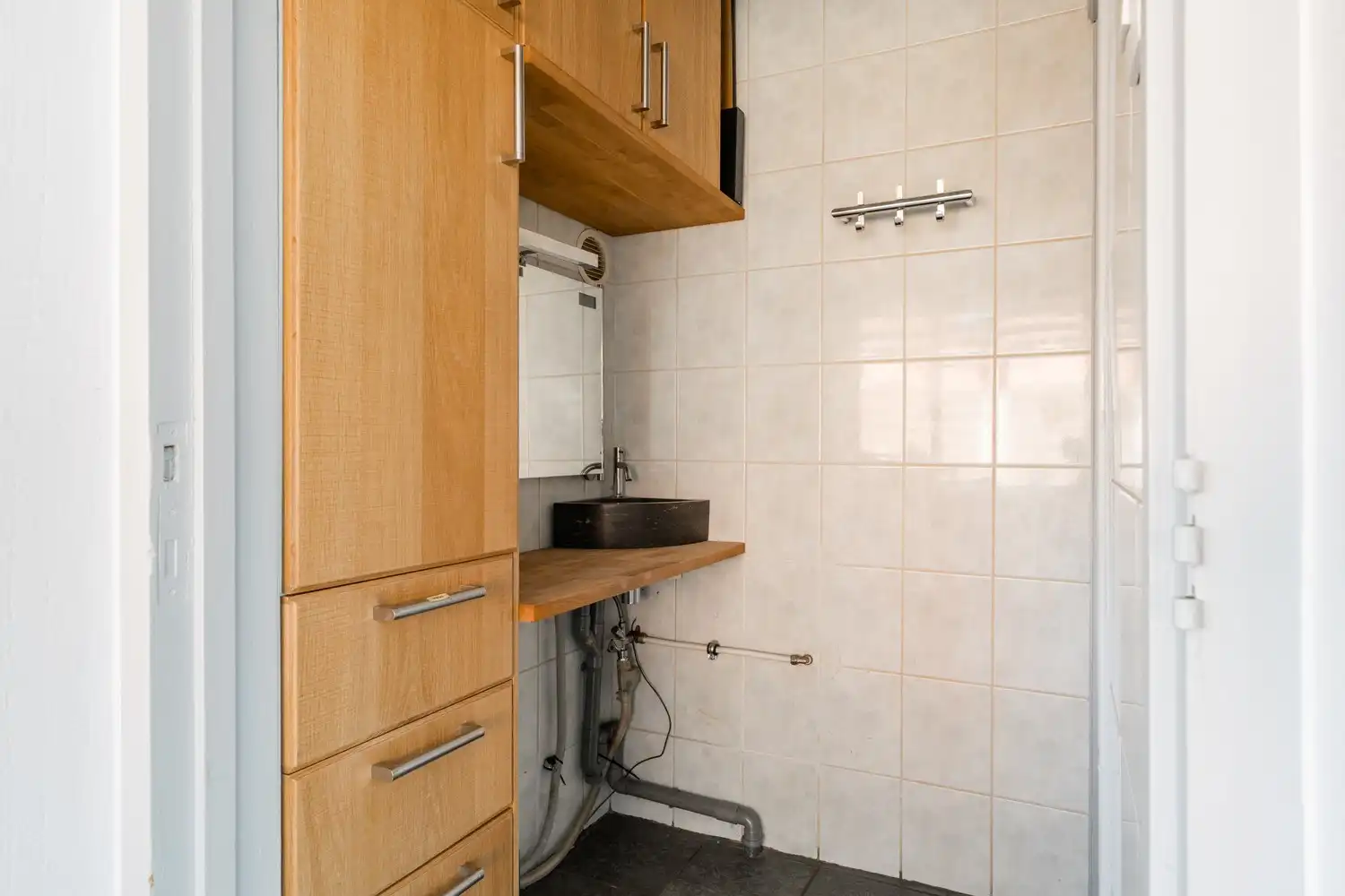 Leuke op te frissen woning 3 SLK woning in een doodlopende straat! foto 13