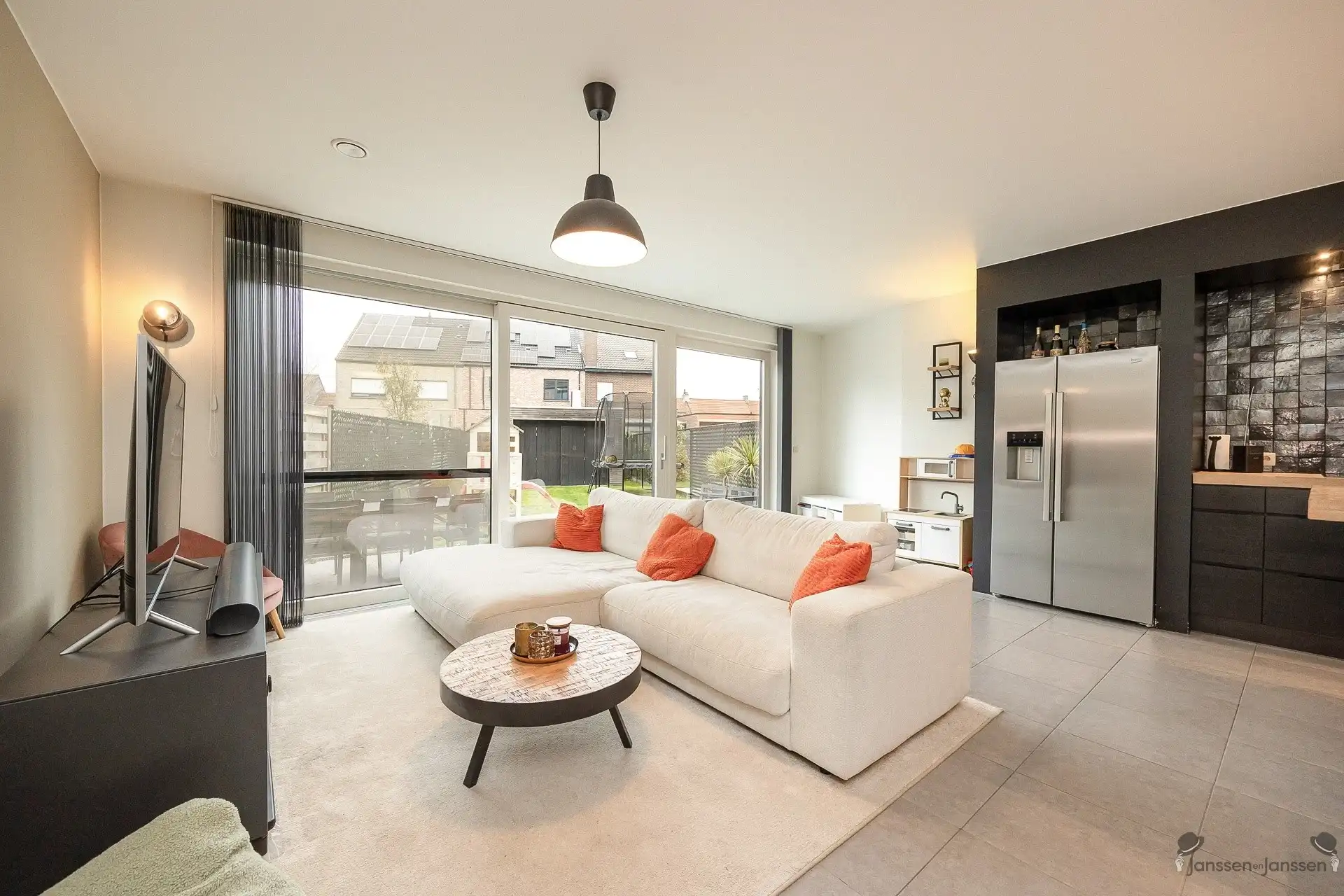 Mooi afgewerkte en ruime energiezuinige woning  foto 6