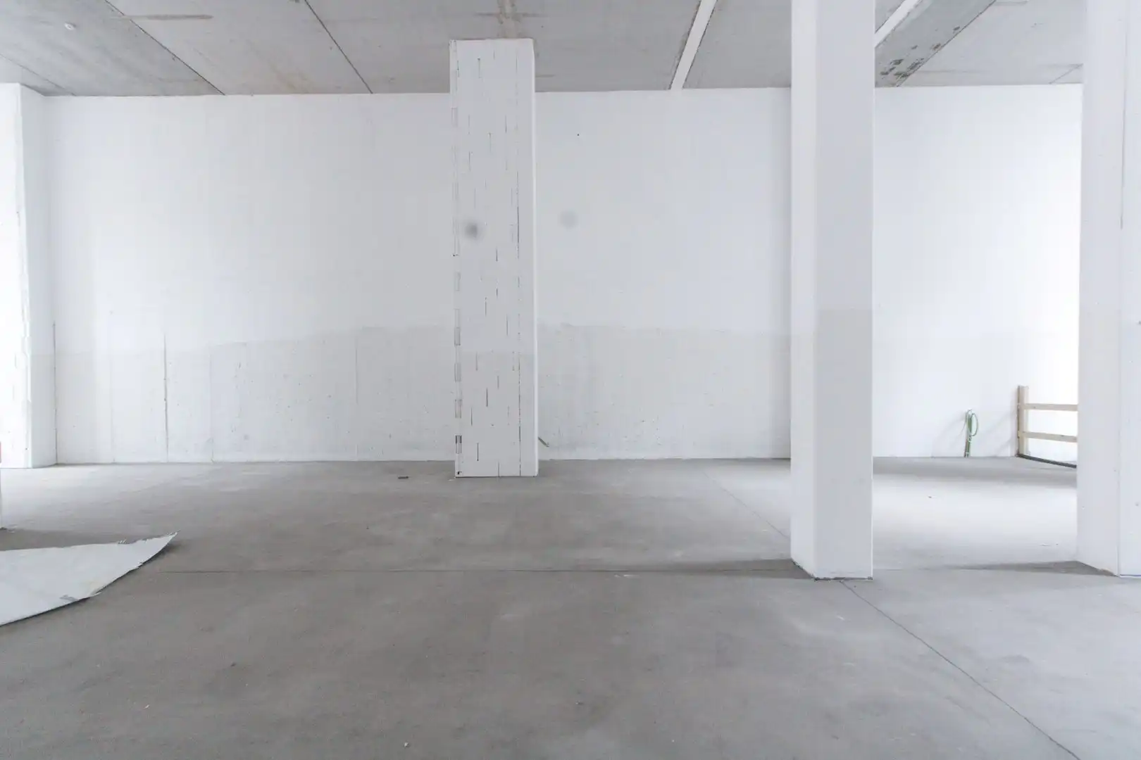 Prachtige winkel Lippenslaan 217 te huur (minimum 50% verplichting horeca of voeding) foto 9