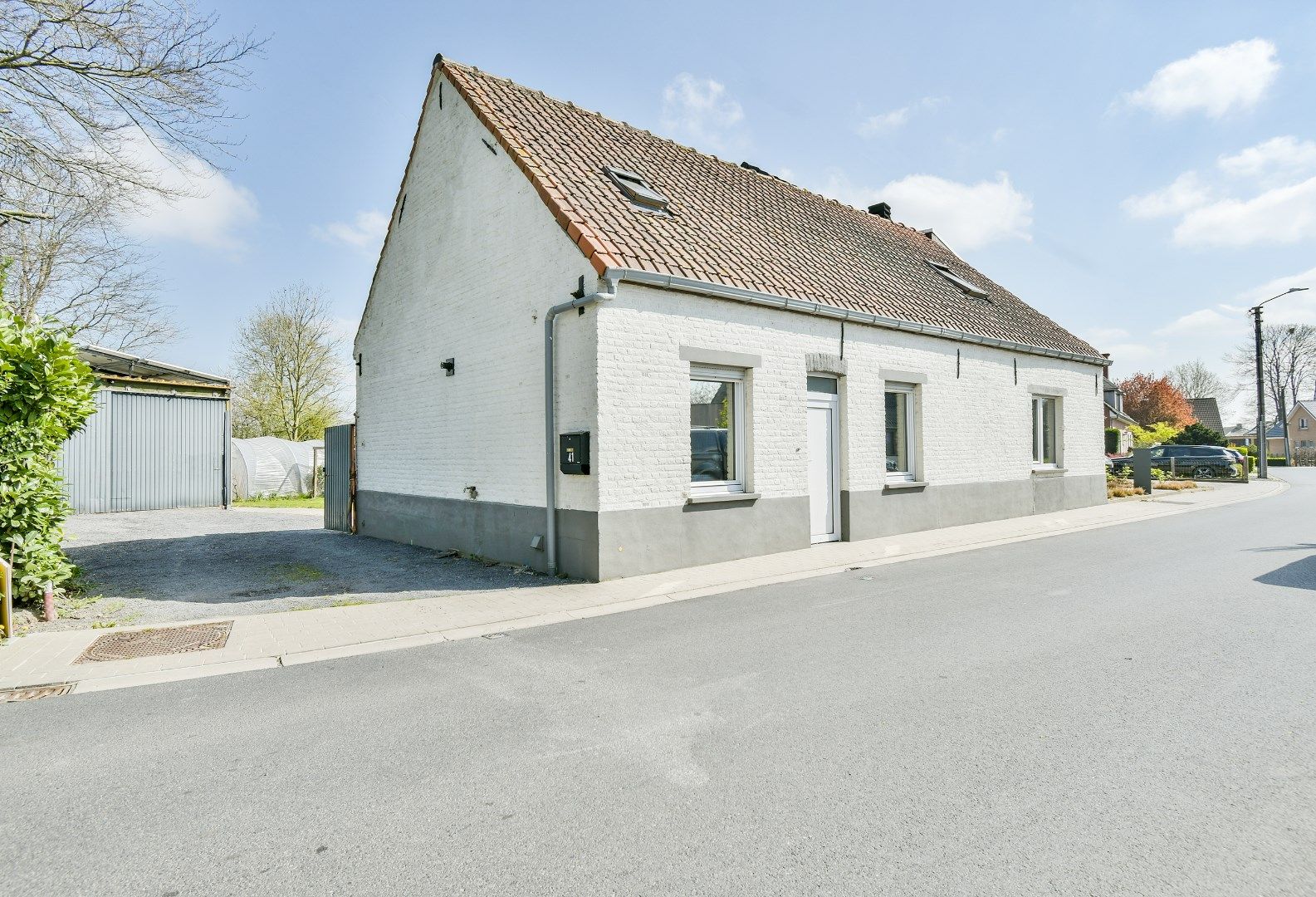 ()=>{if(producerUpdateValueVersion(node),producerAccessed(node),node.value===ERRORED)throw node.error;return node.value} Makeveldstraat 41 - - 8820 Torhout