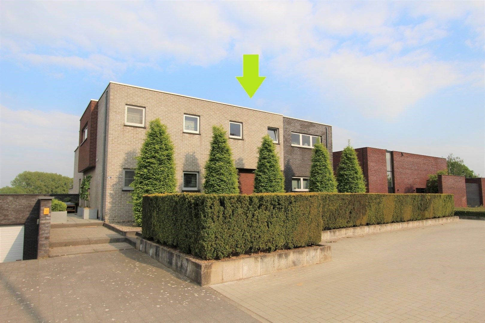 ()=>{if(producerUpdateValueVersion(node),producerAccessed(node),node.value===ERRORED)throw node.error;return node.value} Tongersesteenweg 189 -/B - 3730 Hoeselt