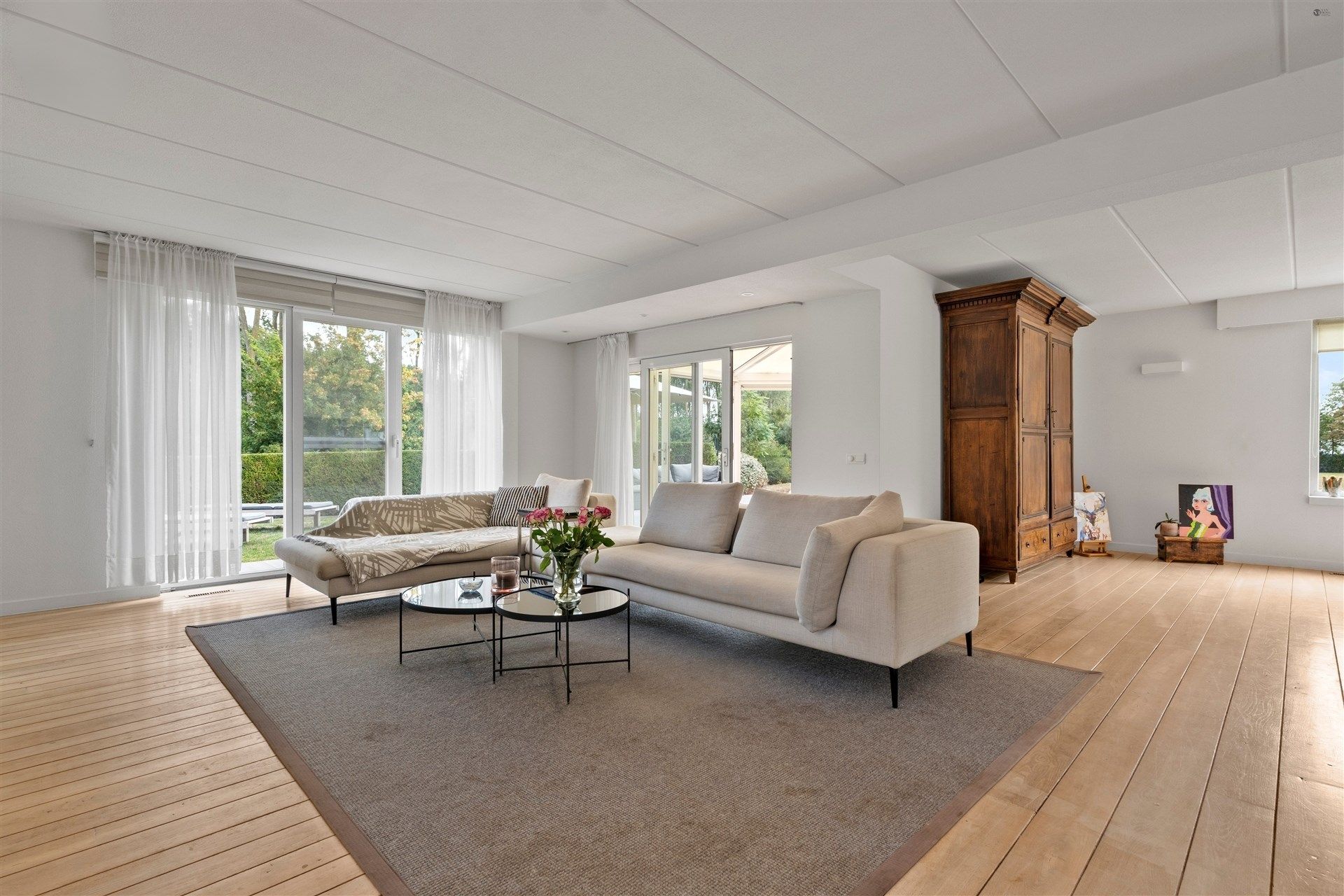 Vrijstaande woning op groot perceel foto 3