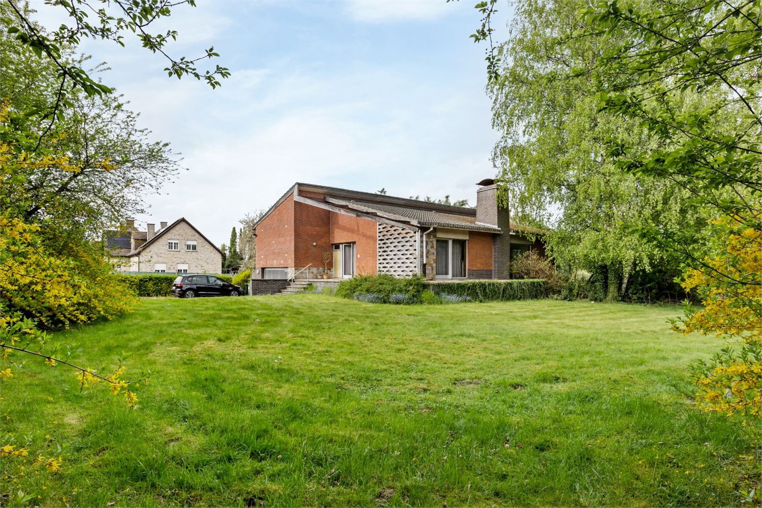 UNIEK GELEGEN BOUWGROND OMGEVEN DOOR GROEN foto 10