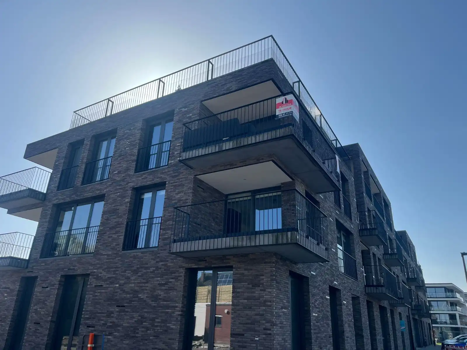 Instapklaar 1 slaapkamer appartement met zicht op de Leie foto 2