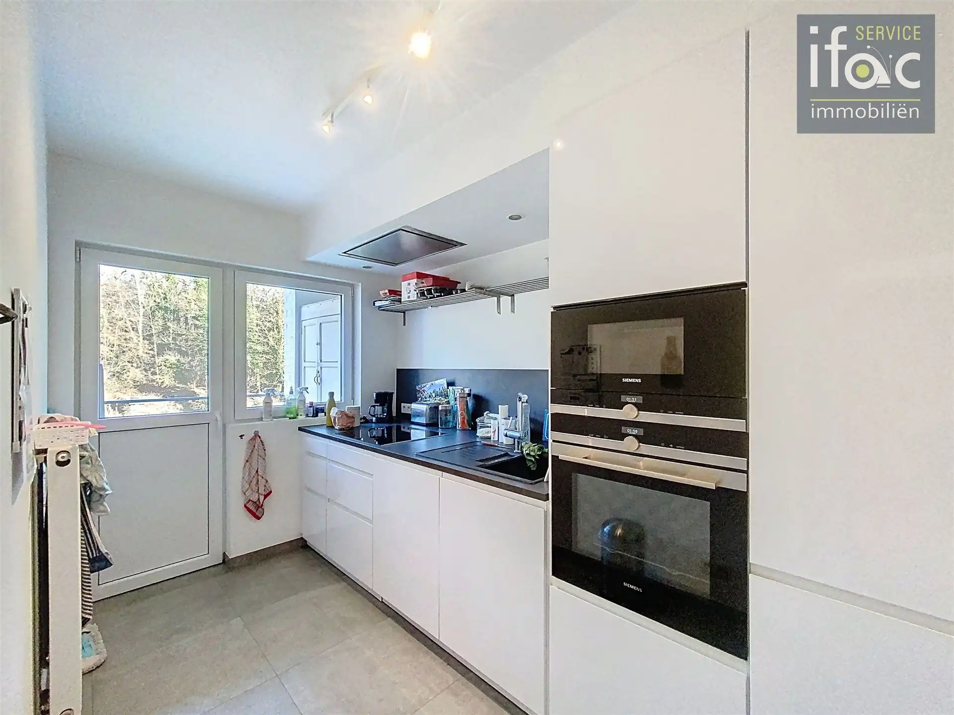 Lichtrijk appartement met 2 slaapkamers en privétuin  foto 6