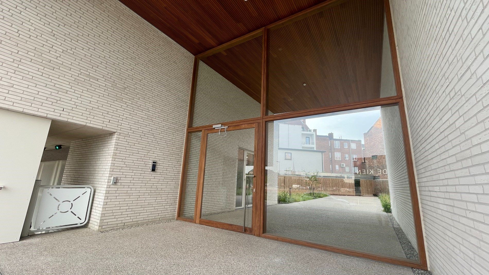 Verhuurd Appartement ( 93,1 m²) aan de Leie met 2 kamers en een terras (van 5,2 m²) foto 6