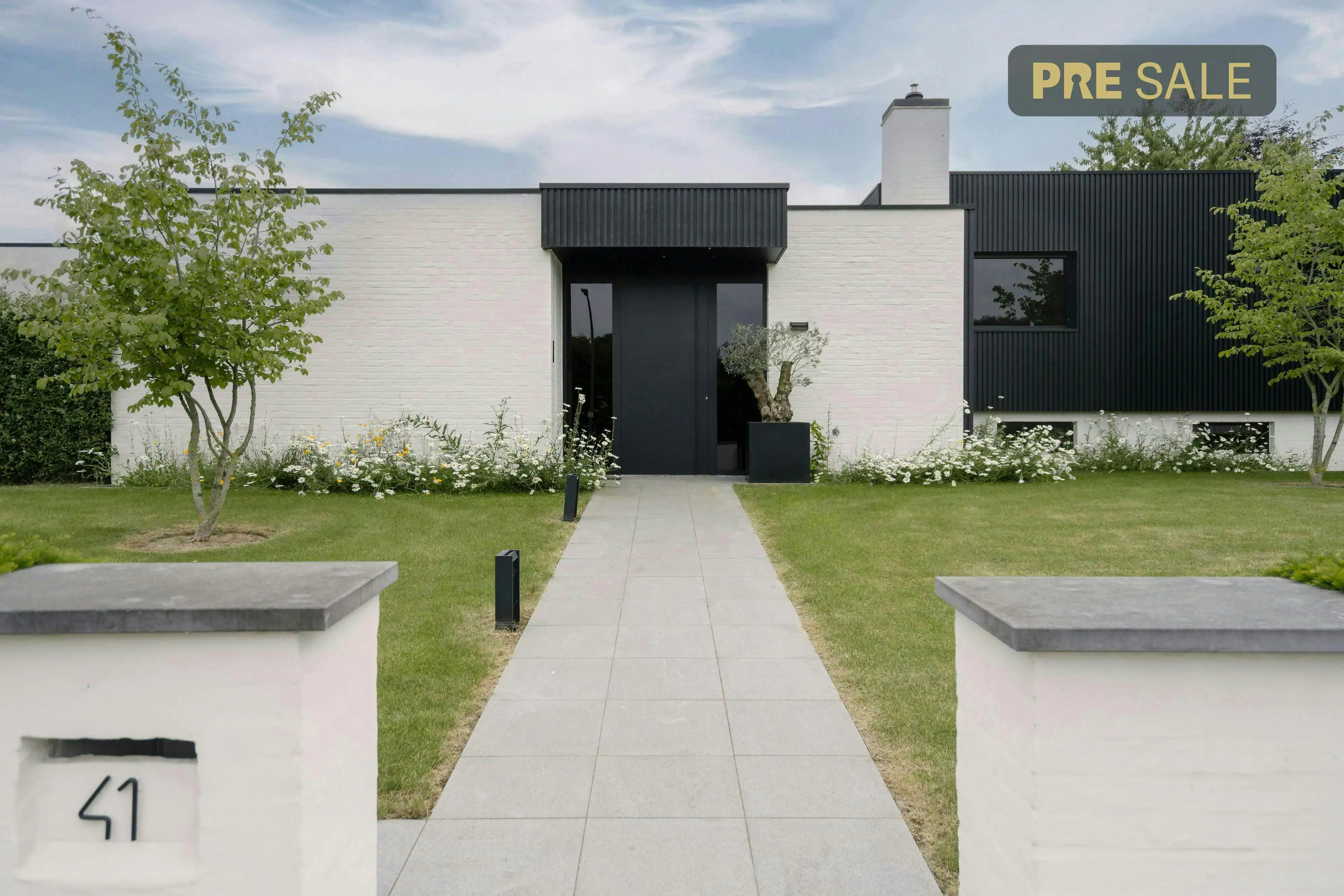 Instapklare villa in de Rodenburgwijk te Marke foto {{pictureIndex}}