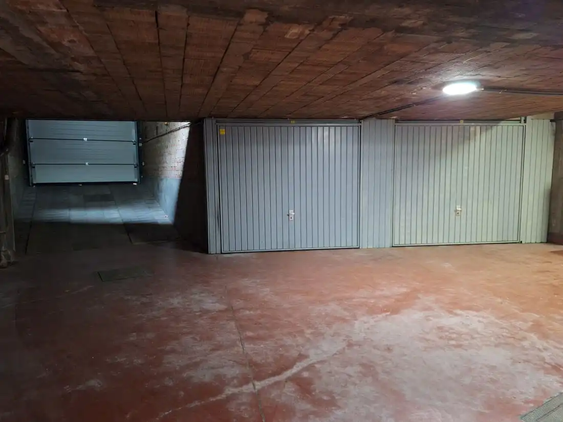 Stijlvol gerenoveerd appartement te Hasselt centrum foto 23