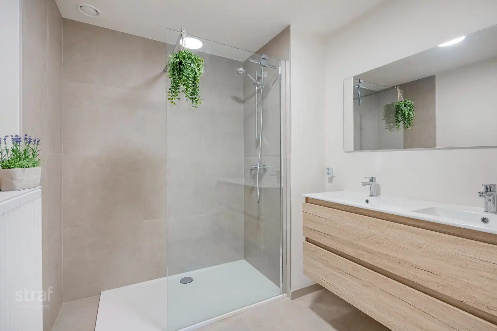 TE HUUR: Zonnig appartement op Linkeroever inclusief autostaanplaats foto 13