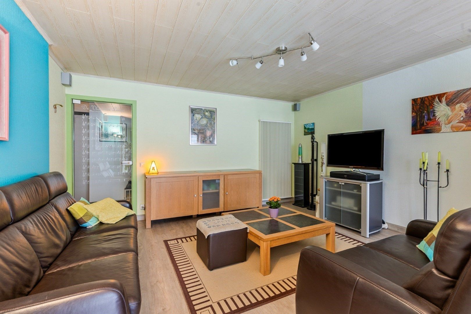 Mooi 2-slaapkamerappartement met garage in het centrum van Deerlijk! foto 5