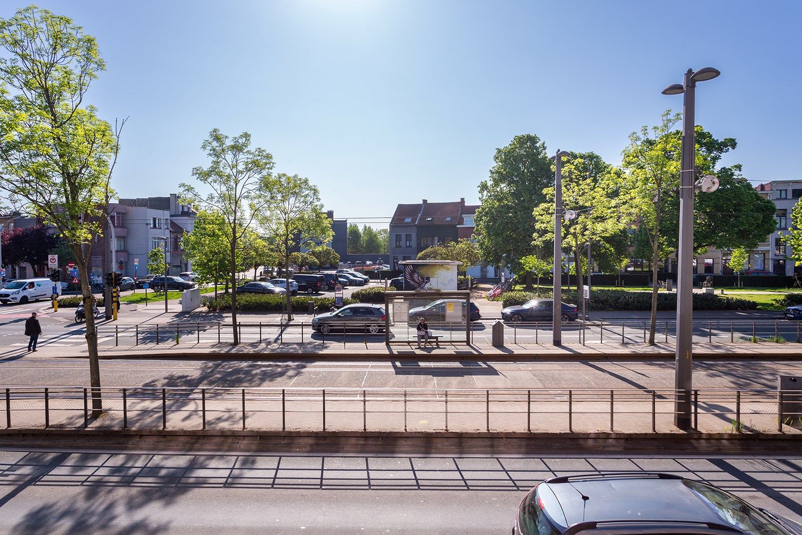Tof op te frissen appartement midden in bruisend Merksem foto 4