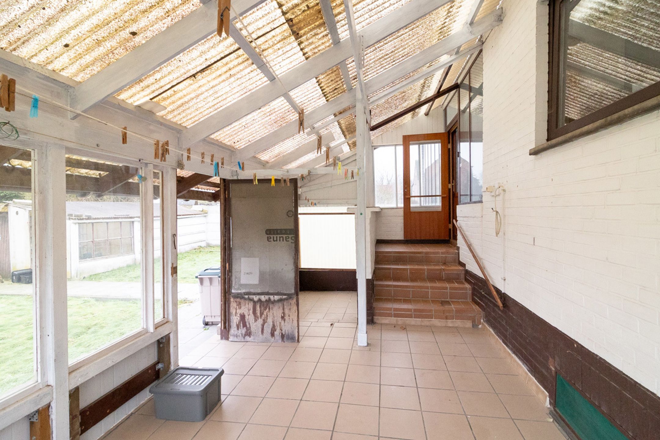 Ruime woning met 4 slaapkamers op 8 are foto 11
