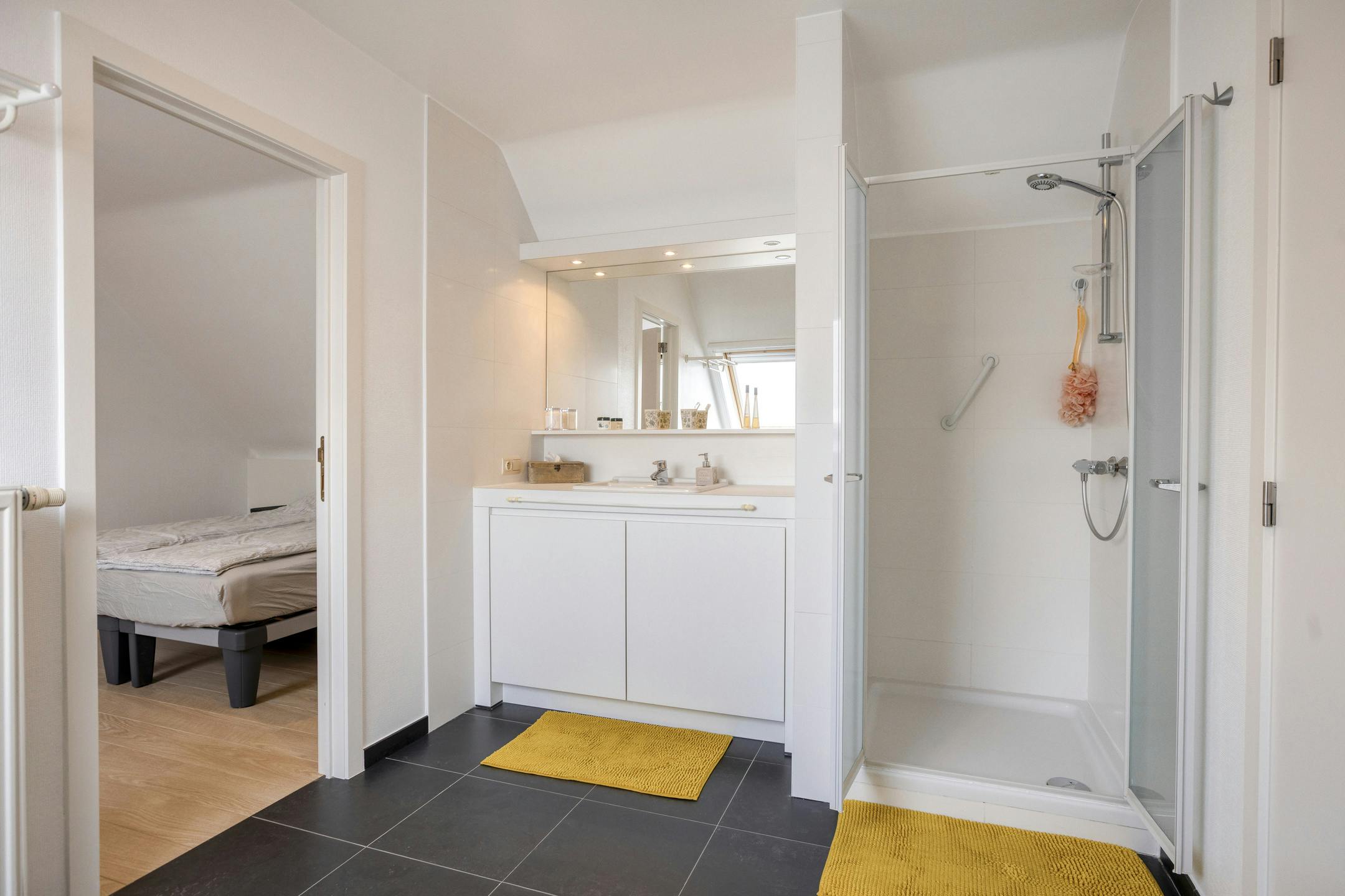 Een uniek duplex-penthouse te koop in het hart van Poperinge foto 22