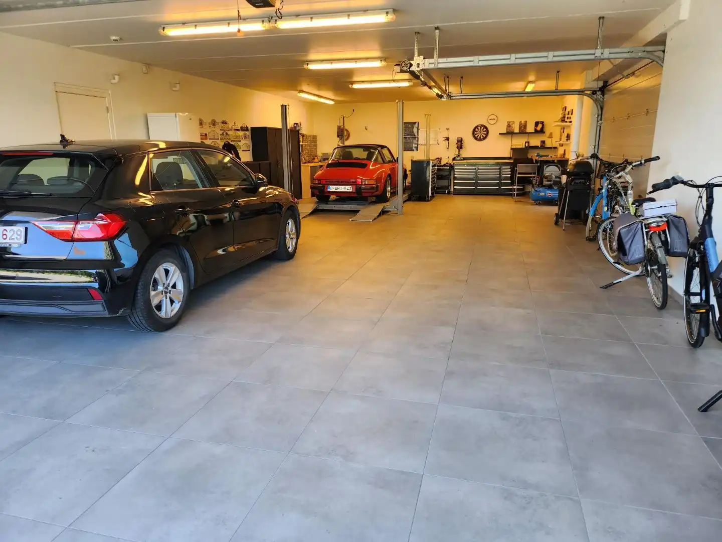 Hedendaagse villa (°2017) gelegen vlakbij het centrum van Knokke. foto 29