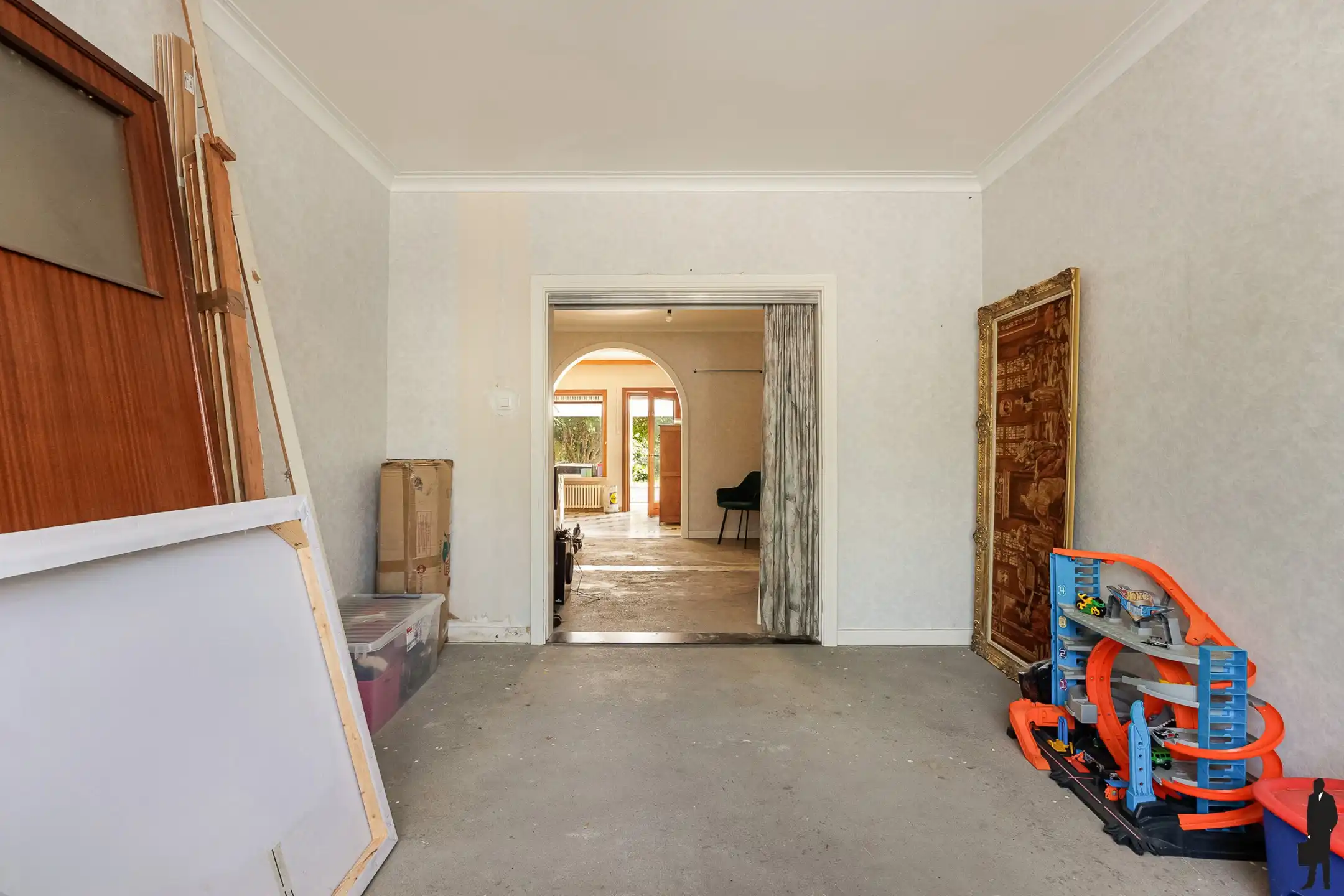 Ruime woning met 5 slpk, zonnige tuin & tal van mogelijkheden foto 5