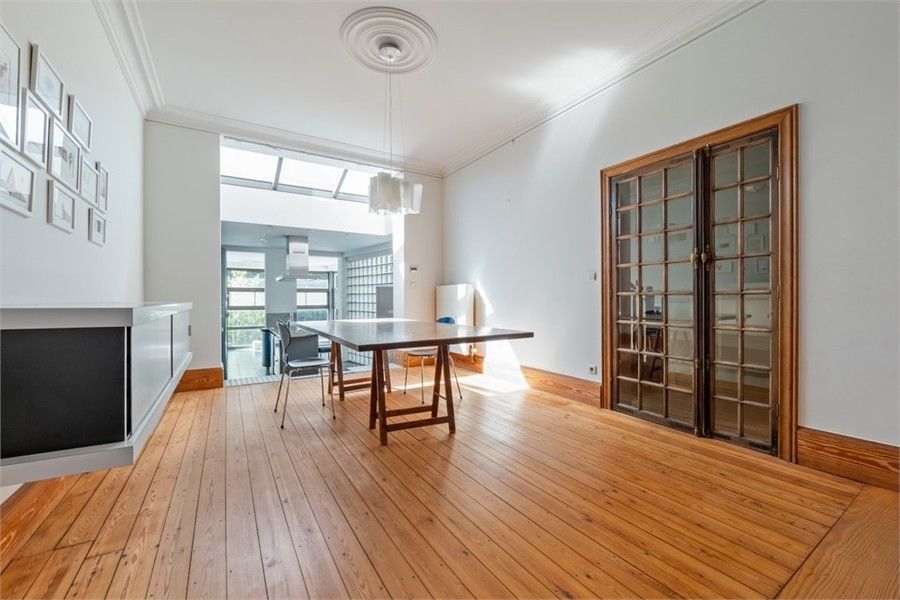 PRACHTIG HERENHUIS MET VEEL CHARME IN HET CENTRUM VAN SINT-TRUIDEN foto 14