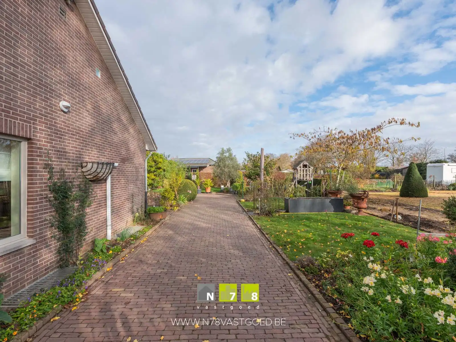 Huis te koop foto 24