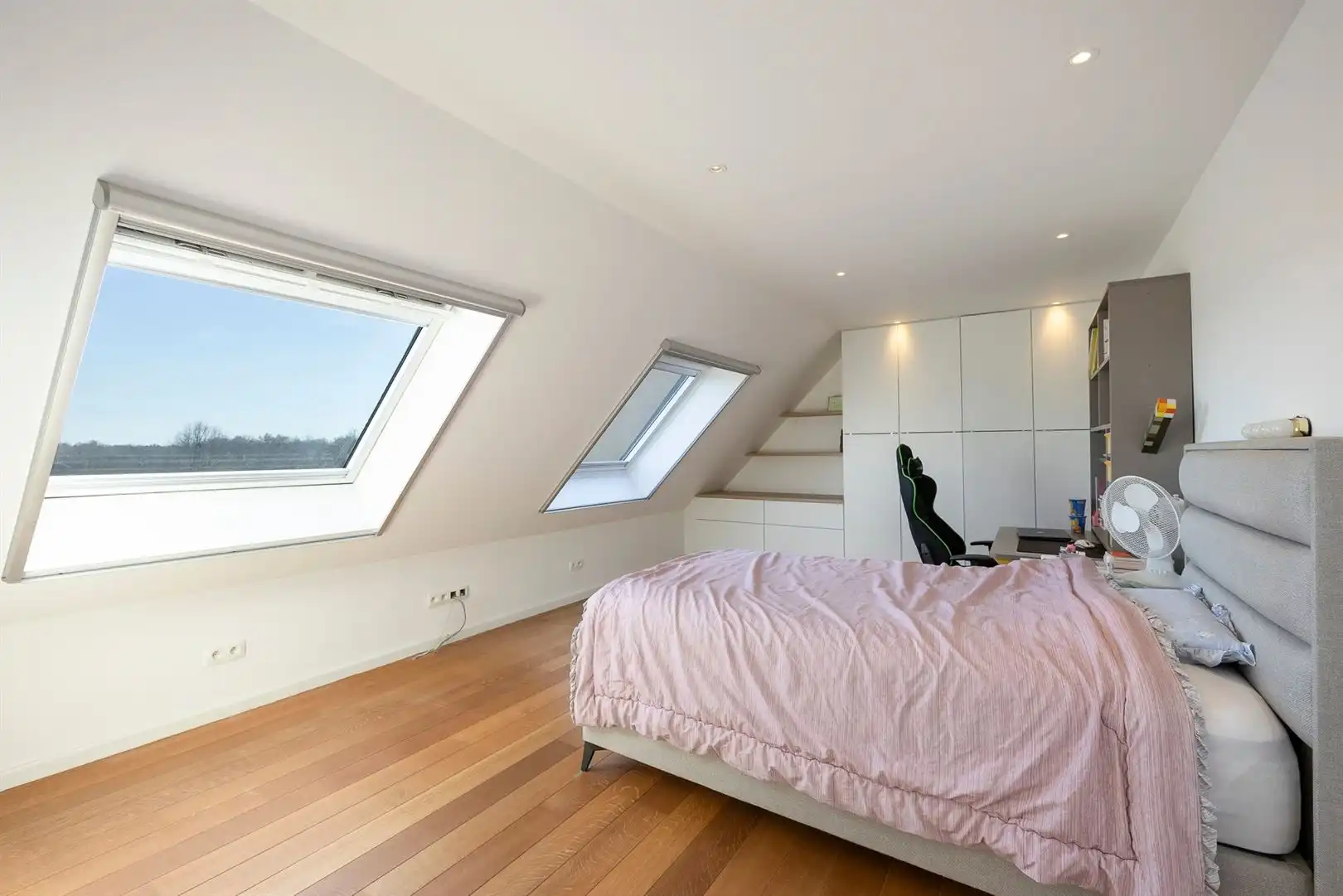 PENTHOUSE duplex 248m² op de golf van Brasschaat foto 13