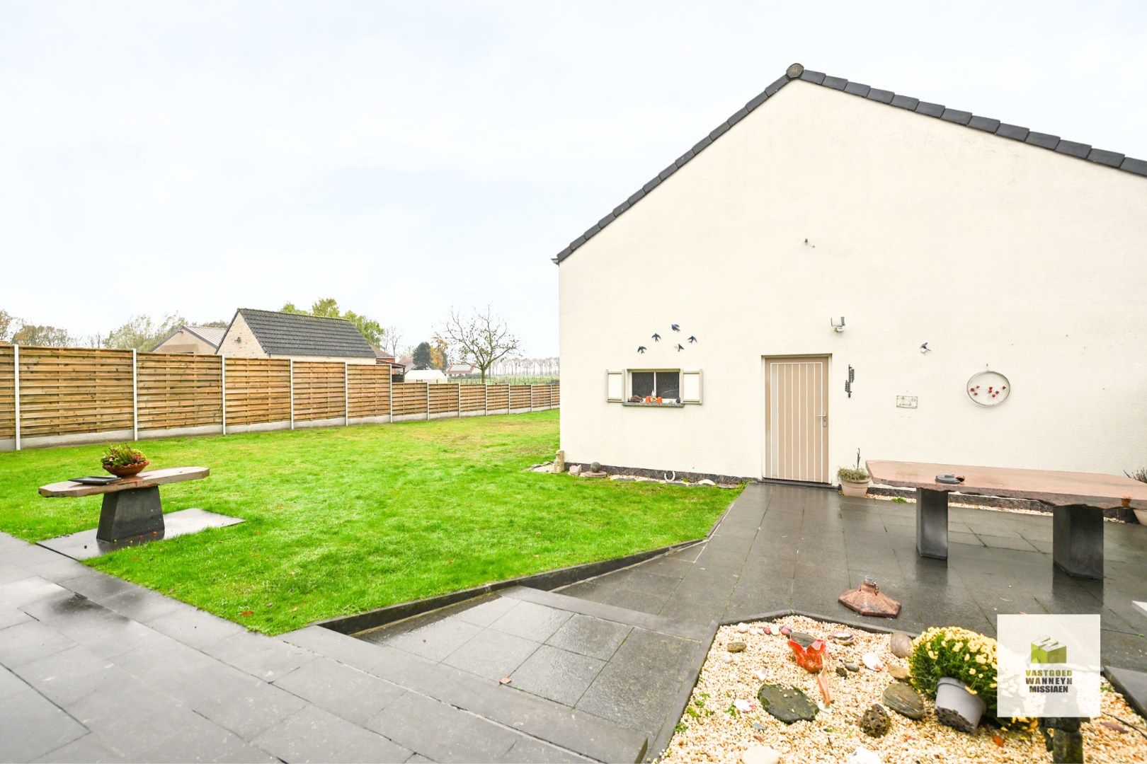 Ruime woning met 5 slaapkamers, groot bijgebouw (100m2) en landelijke vergezichten foto 25