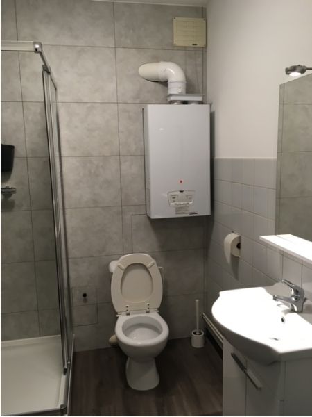 Appartement met 2 slaapkamers op de derde verdieping, met garagebox foto 4