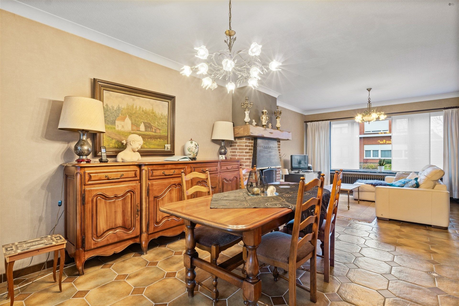 Half open bebouwing foto 4