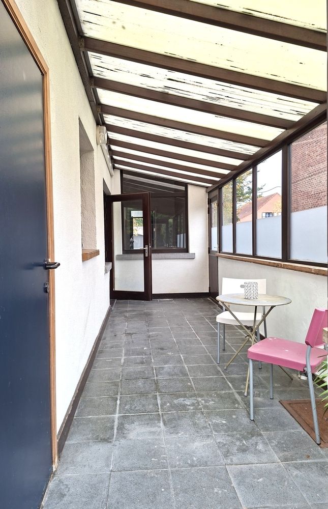 Licht te renoveren woning / 4 slaapkamers en tuin / centrale ligging foto 43
