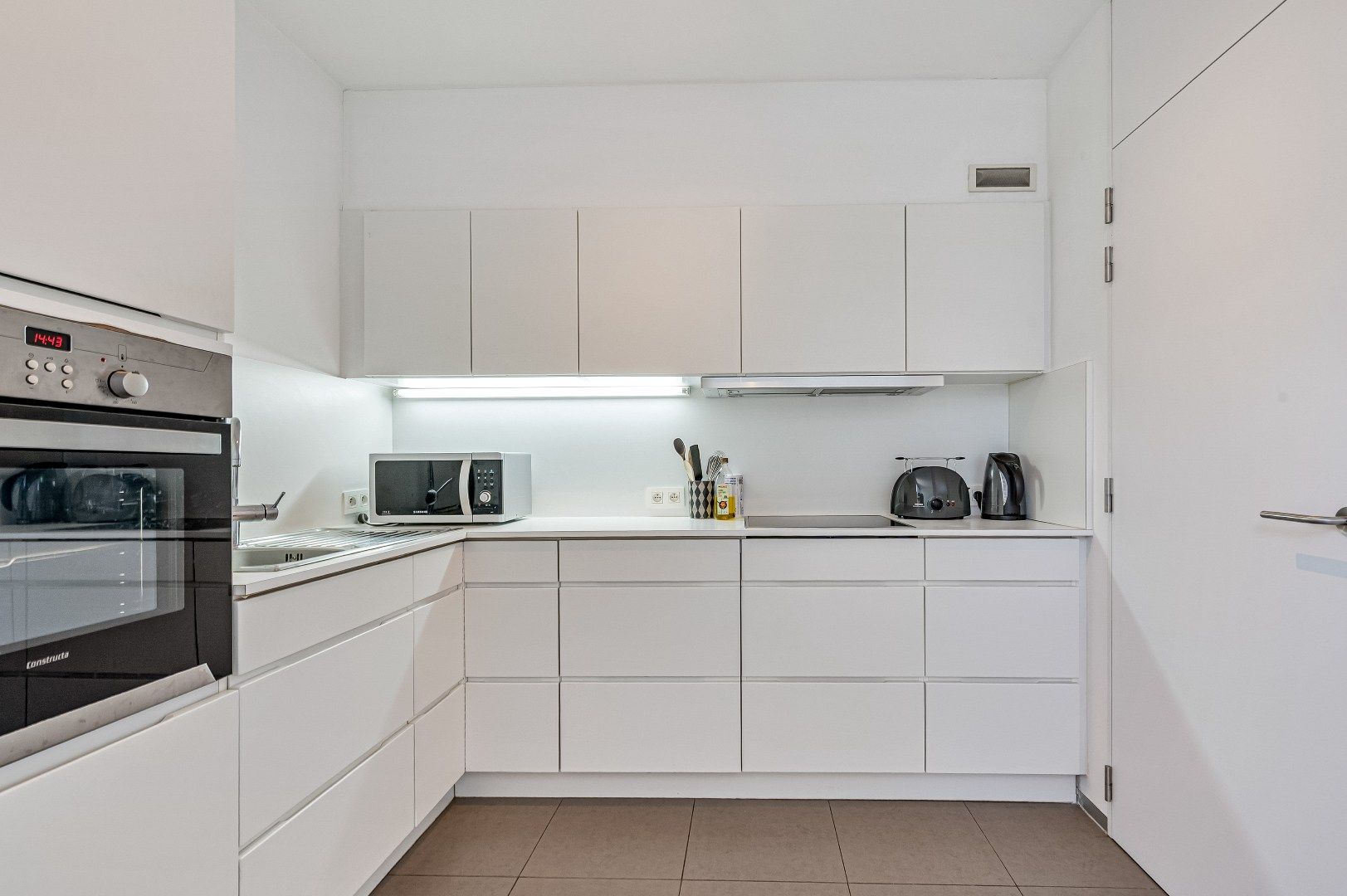 Recente townhouse met ruime terrassen aan het Parkbos foto 10