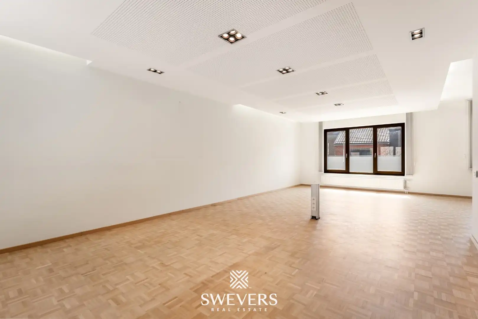 Veelzijdig handelspand op toplocatie in het centrum van Beringen foto 5