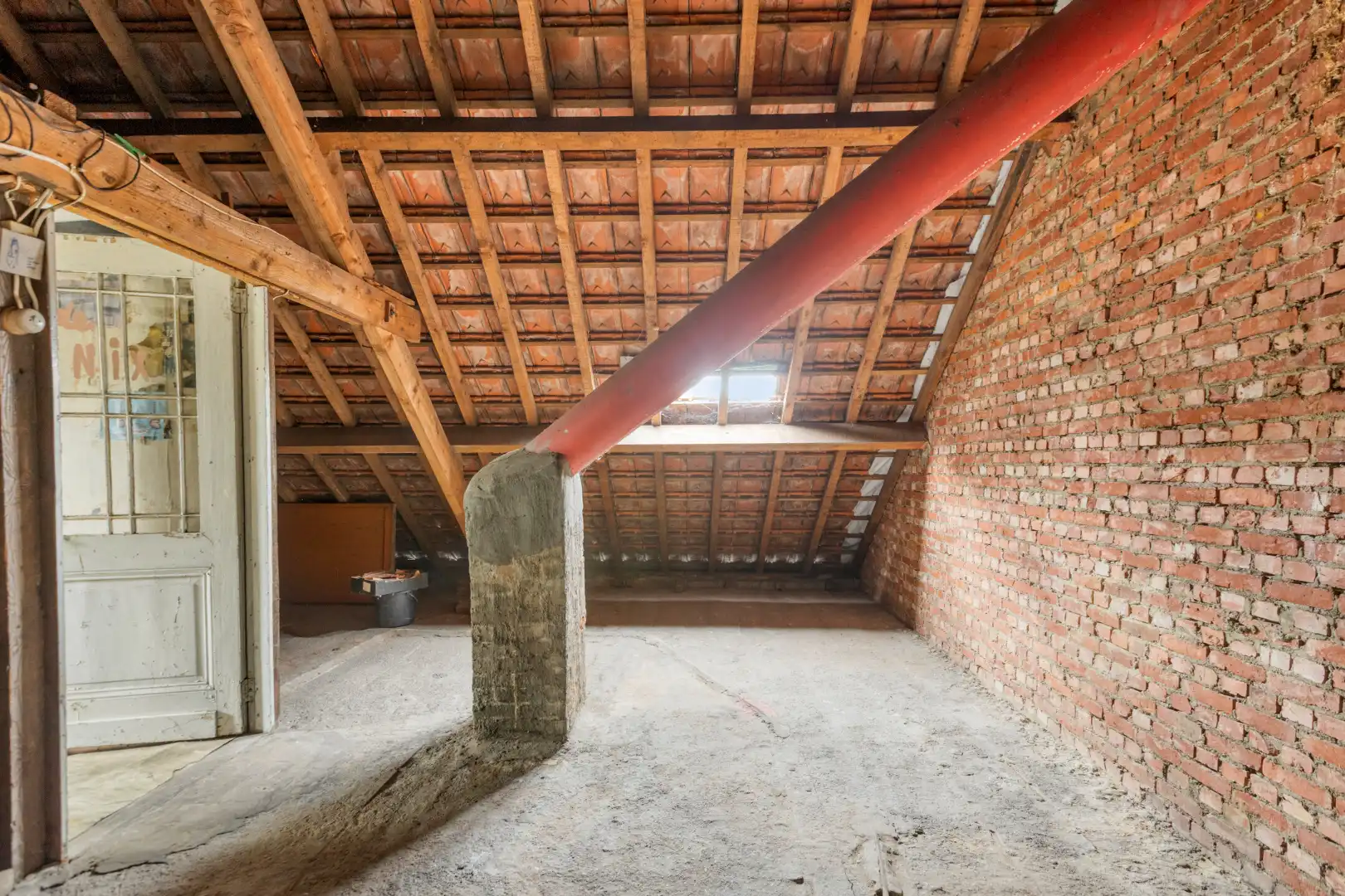 Te renoveren woning met 3 slaapkamers en ruime tuin op 1.065 m² te OLV Olen !  foto 17