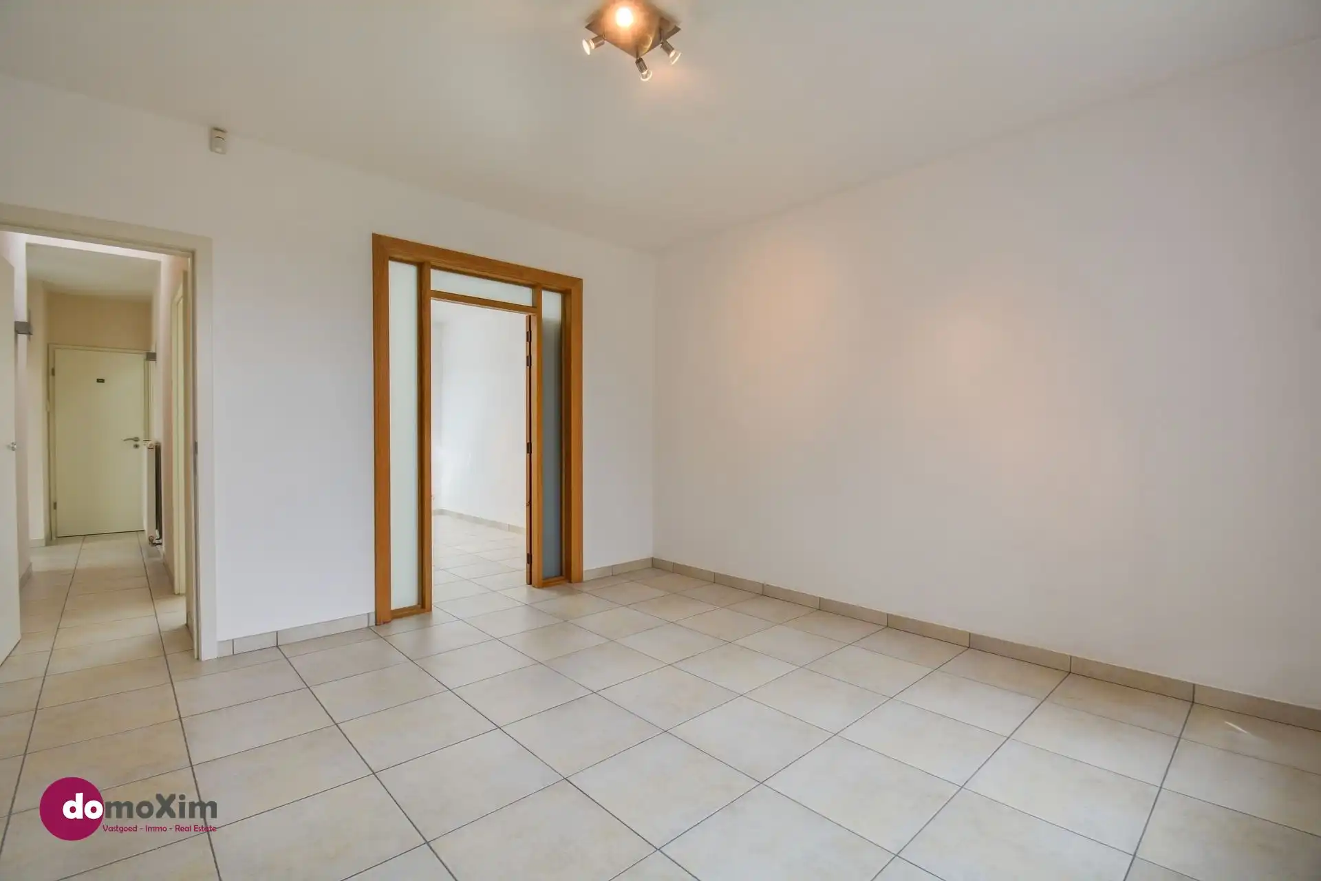 Ruime woning met kantoorruimte in het centrum van Hever foto 5