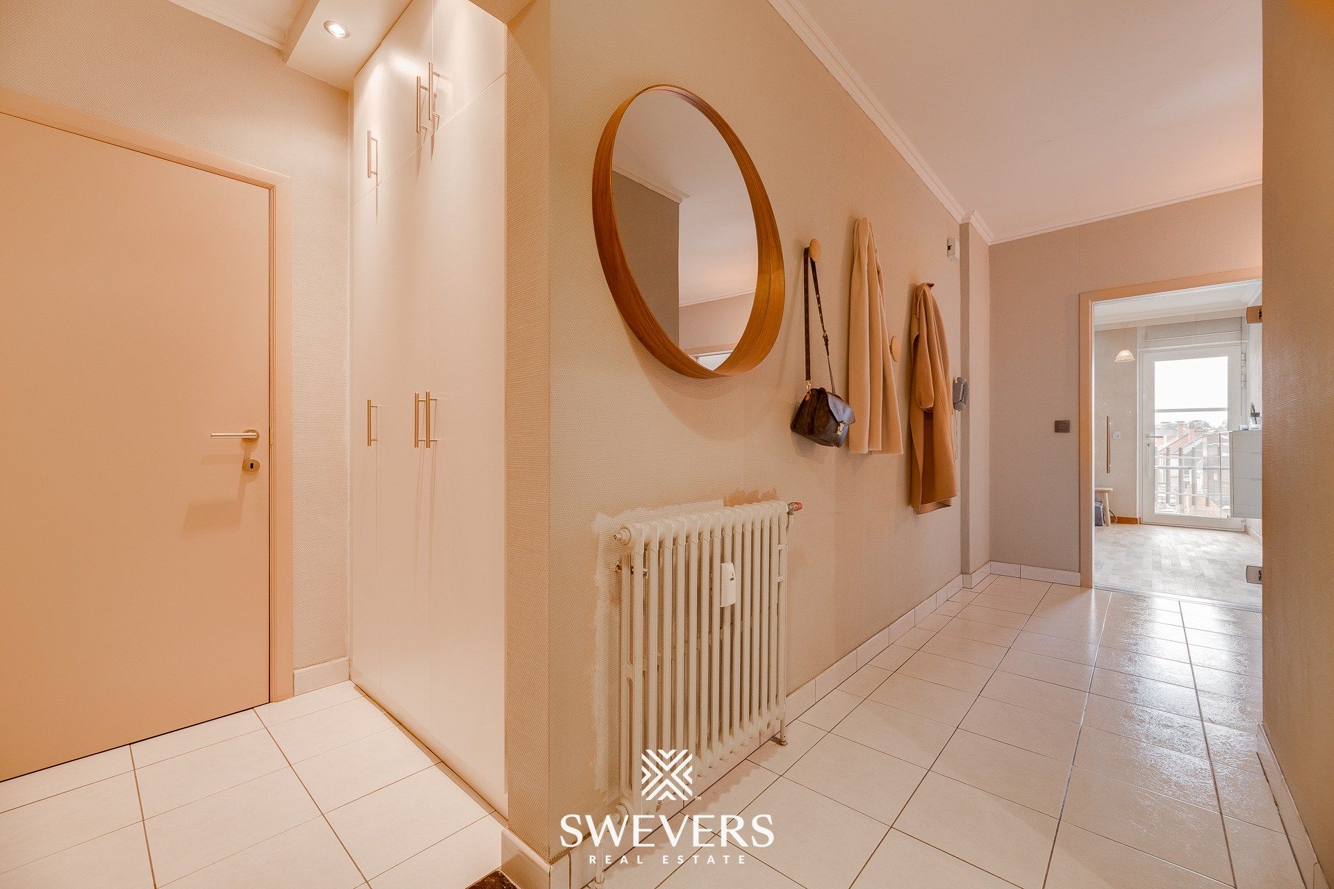 Ruim appartement met prachtig uitzicht in centrum Hasselt foto 14