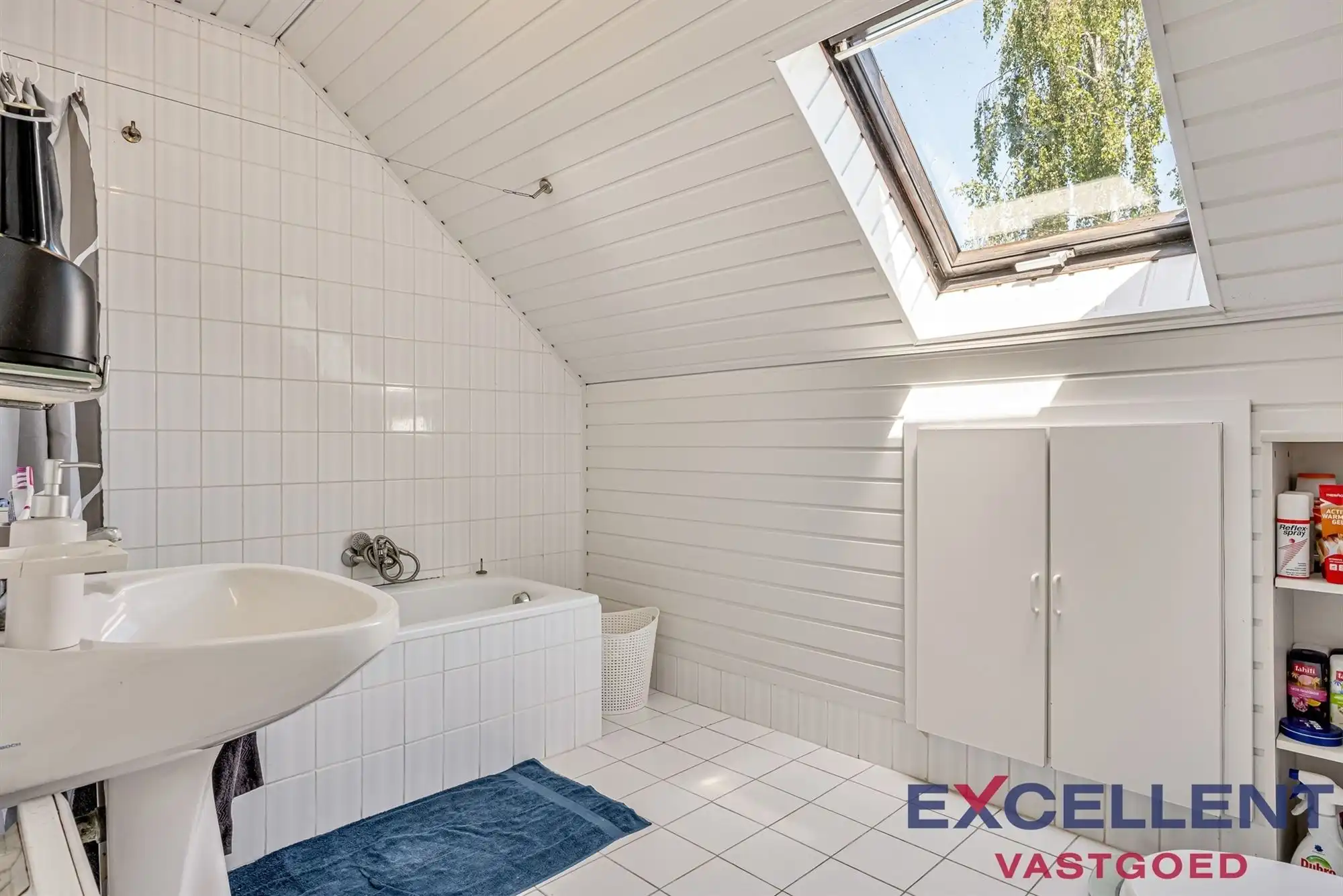 Ruime woning op rustige ligging nabij centrum Deinze foto 18
