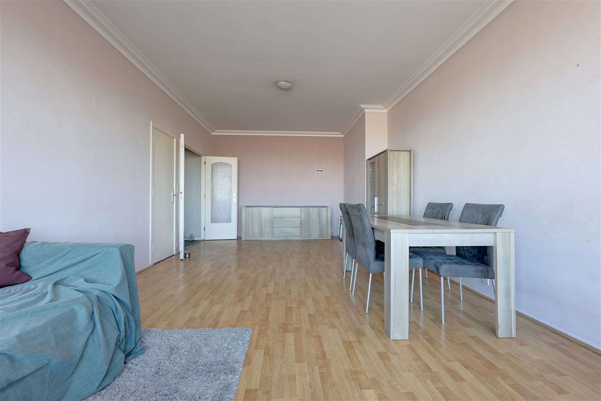 Appartement met 3 slaapkamers en terras grens Antwerpen Wilrijk foto 4