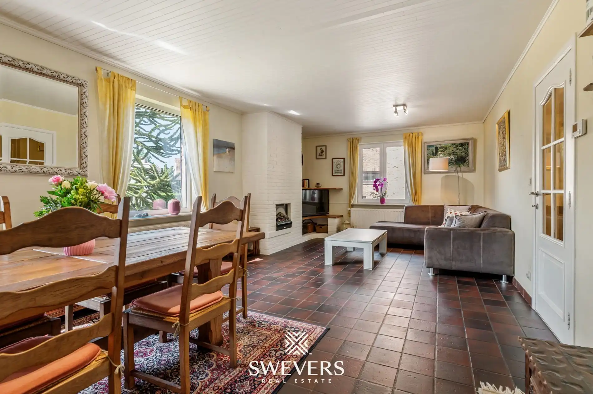 Gerenoveerde woning op loplocatie in Heusden-Zolder op ruim perceel (10are 28ca) met open zicht foto 8