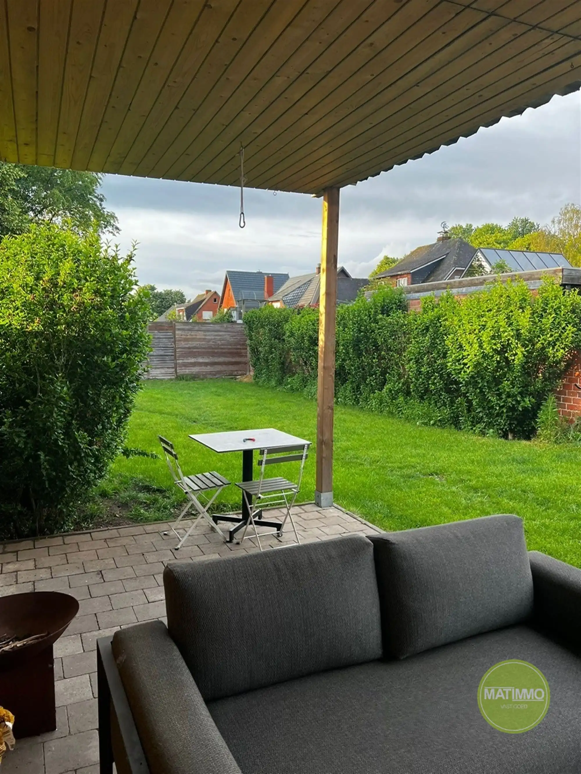 Gerenoveerde, energiezuinige halfopen woning te Meerhout foto 3