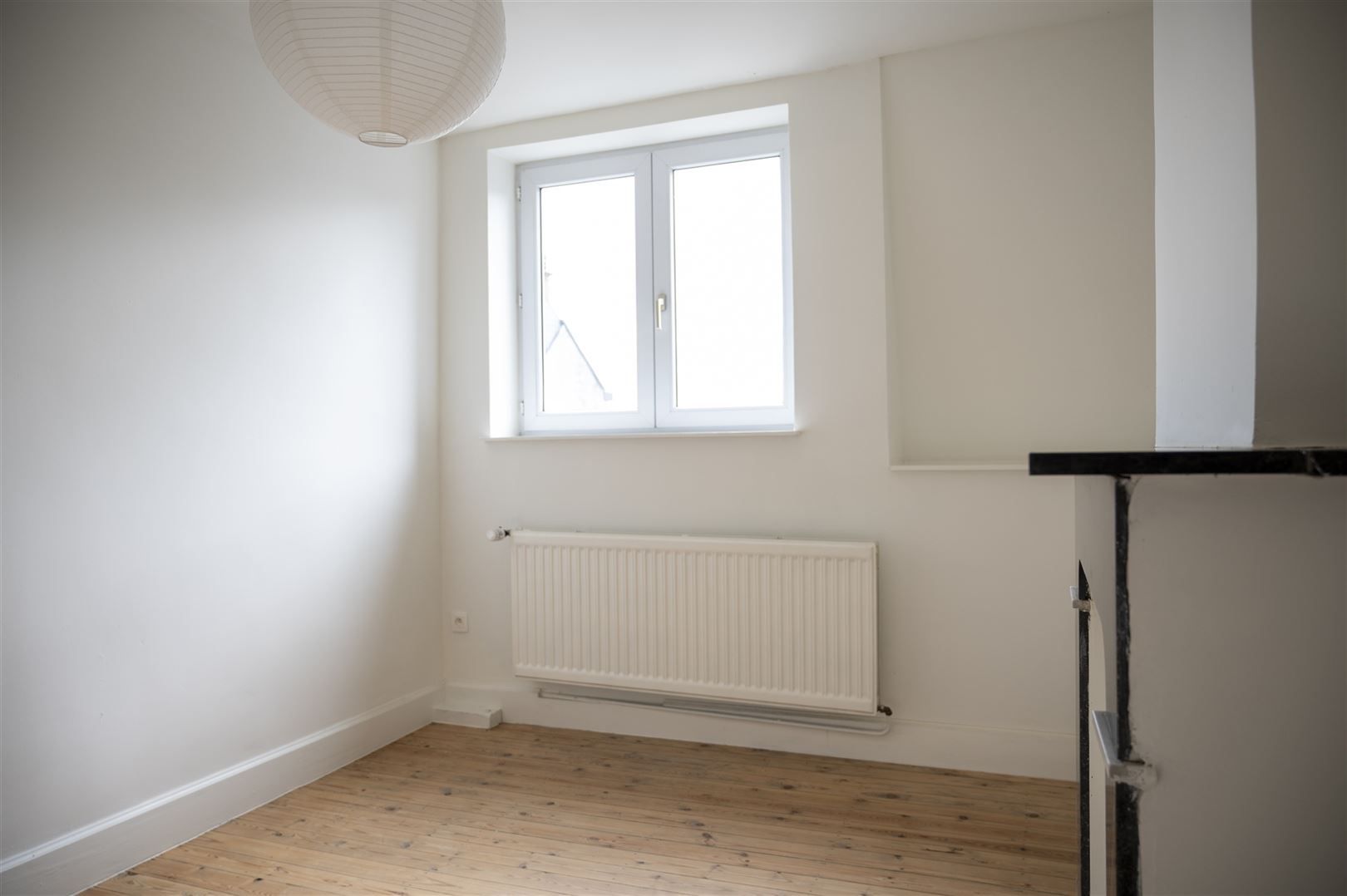 volledig gerenoveerde woning met authentieke elementen foto 2