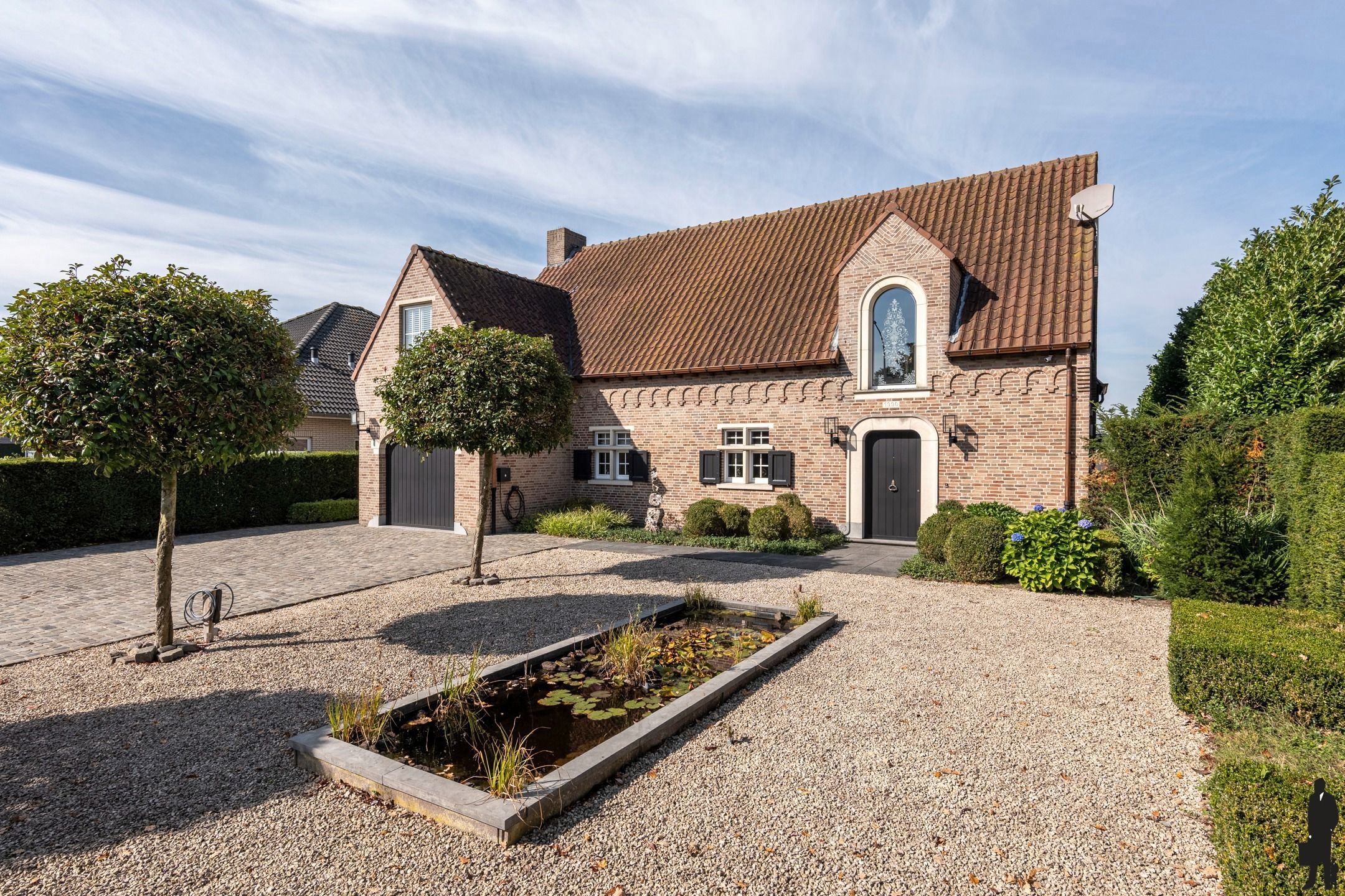 Luxe villa met zwembad op een perceel van c. 1.550m² te Poppel foto 25