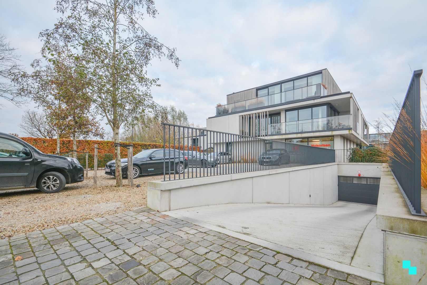 Ondergrondse autostaanplaats gelegen in Woonpark Ter Beurse foto 2