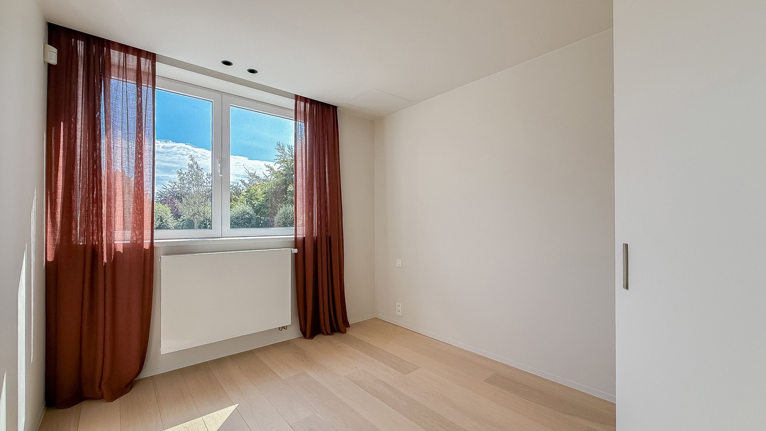 Sfeervol ingerichte, vrijstaande villa met zwembad / Zoute foto 33