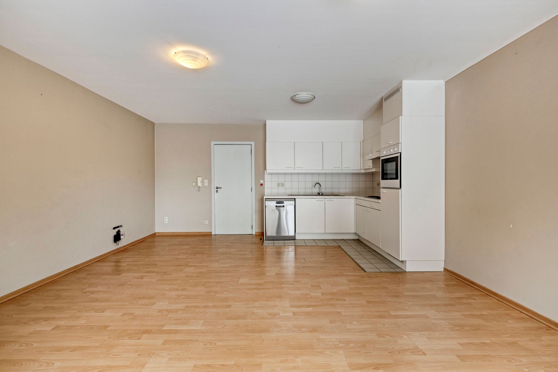 Gelijkvloersappartement met 2 slaapkamers en tuintje foto 11