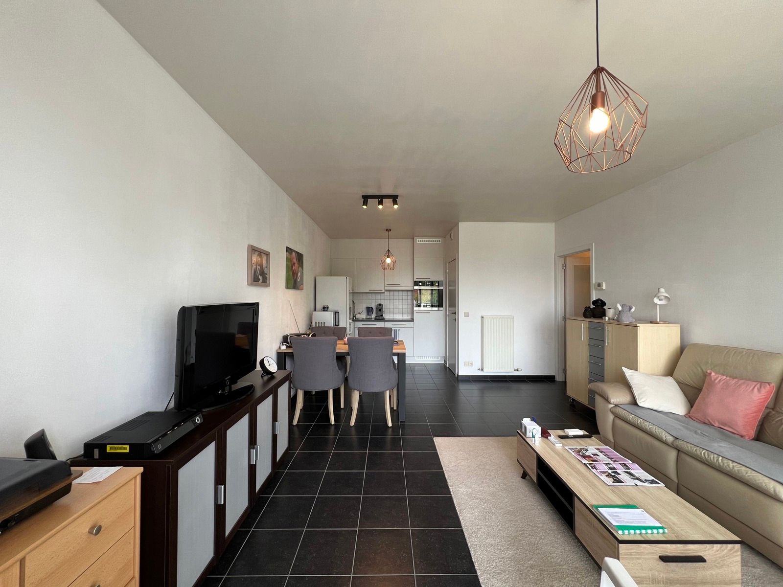 Lichtrijk appartement met 1 slaapkamer en terras foto 4
